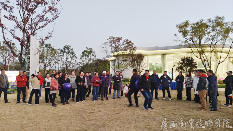 素质拓展活动集锦.png